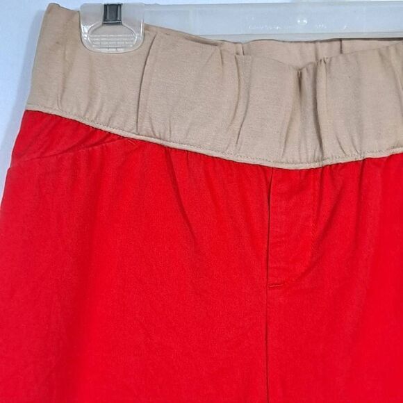 Gap Maternity pants  - Picture 4 of 9